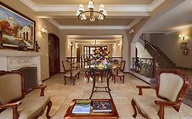 El Cabildo Hotel